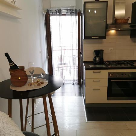 Apartments Nea Rovinj Luaran gambar