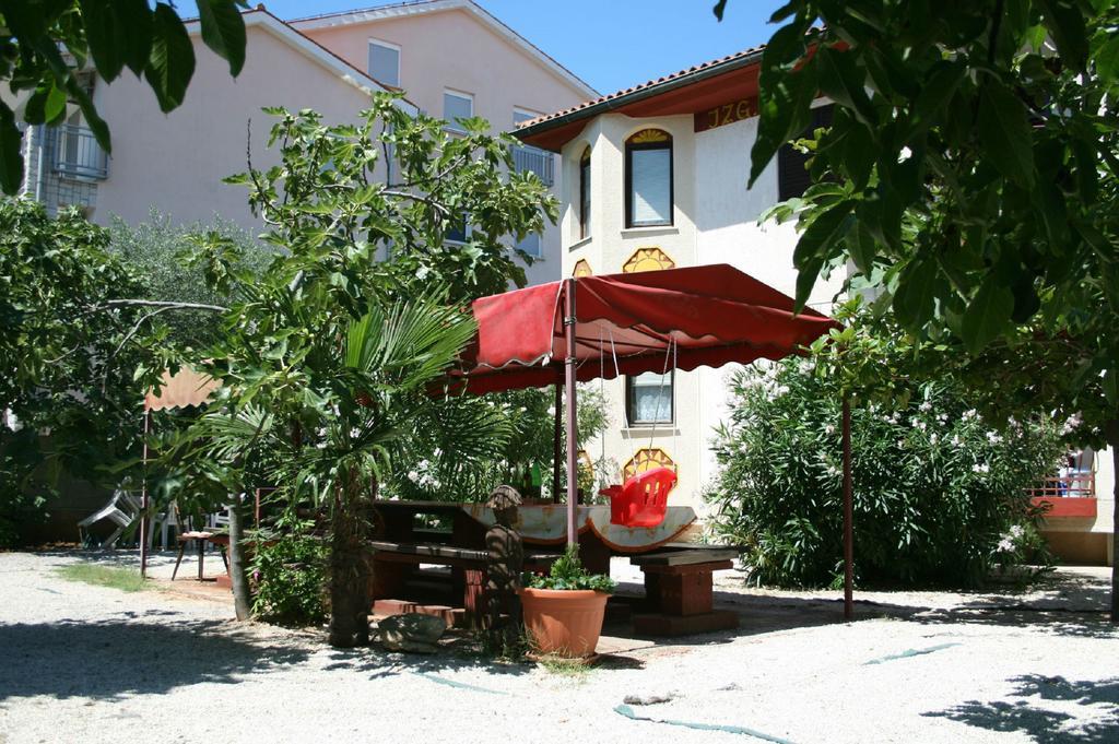 Apartments Nea Rovinj Luaran gambar